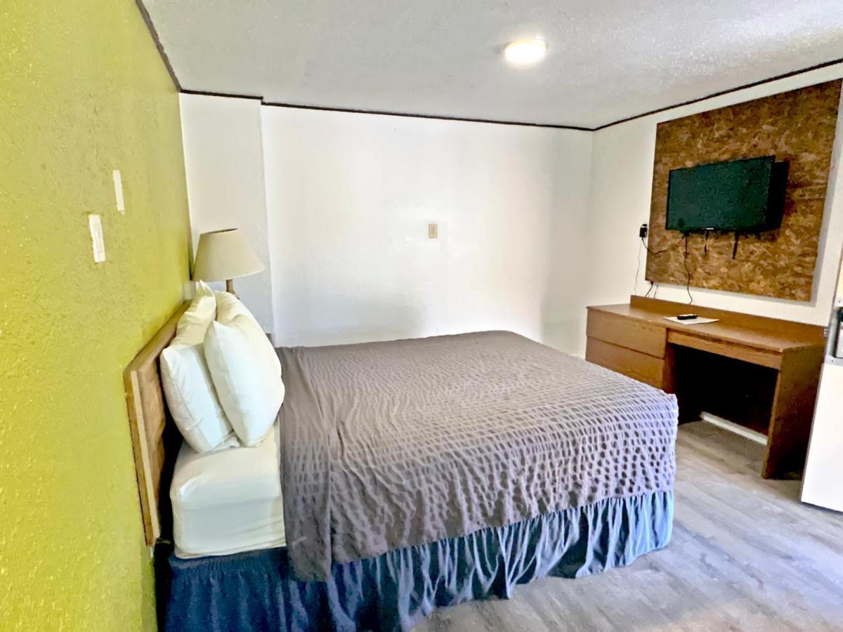 Economy Inn Флорънс Екстериор снимка